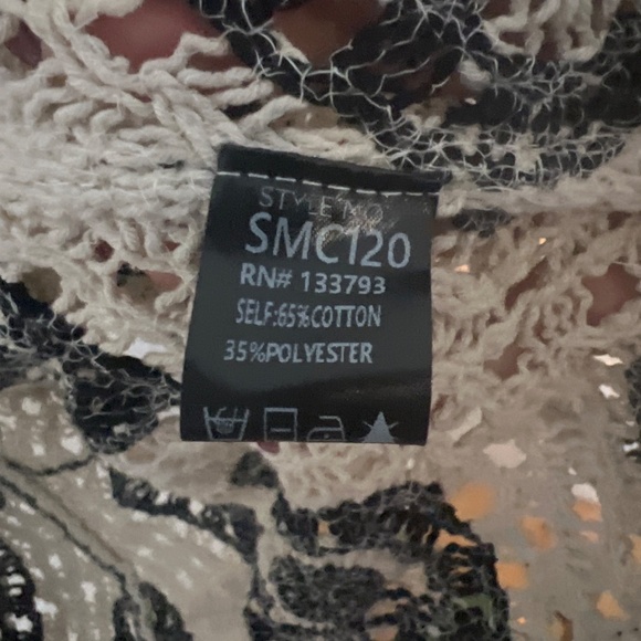 POL button up sweater - Picture 3 of 3